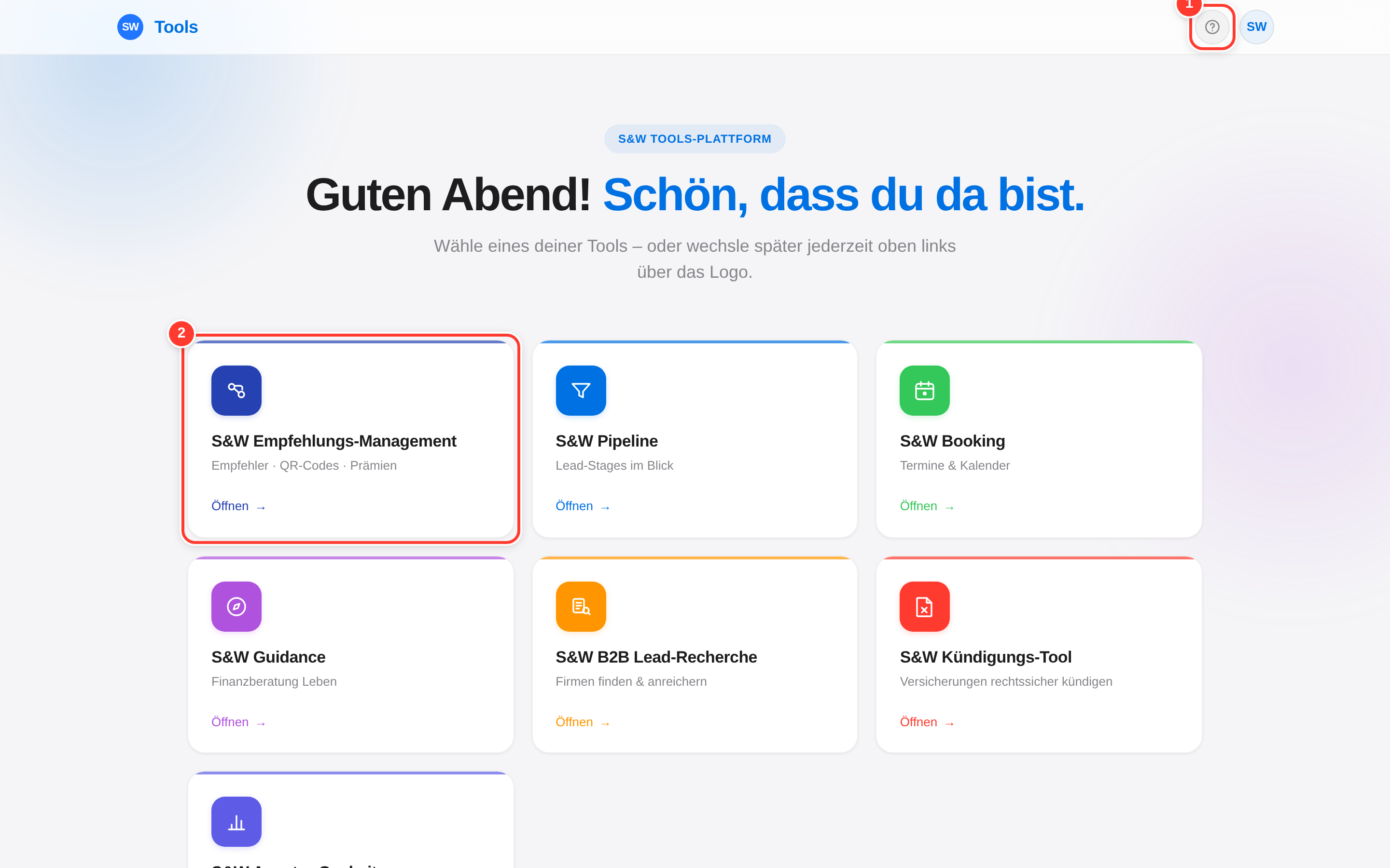 Die Tool-Übersicht nach dem Anmelden, mit markiertem Hilfe-Symbol